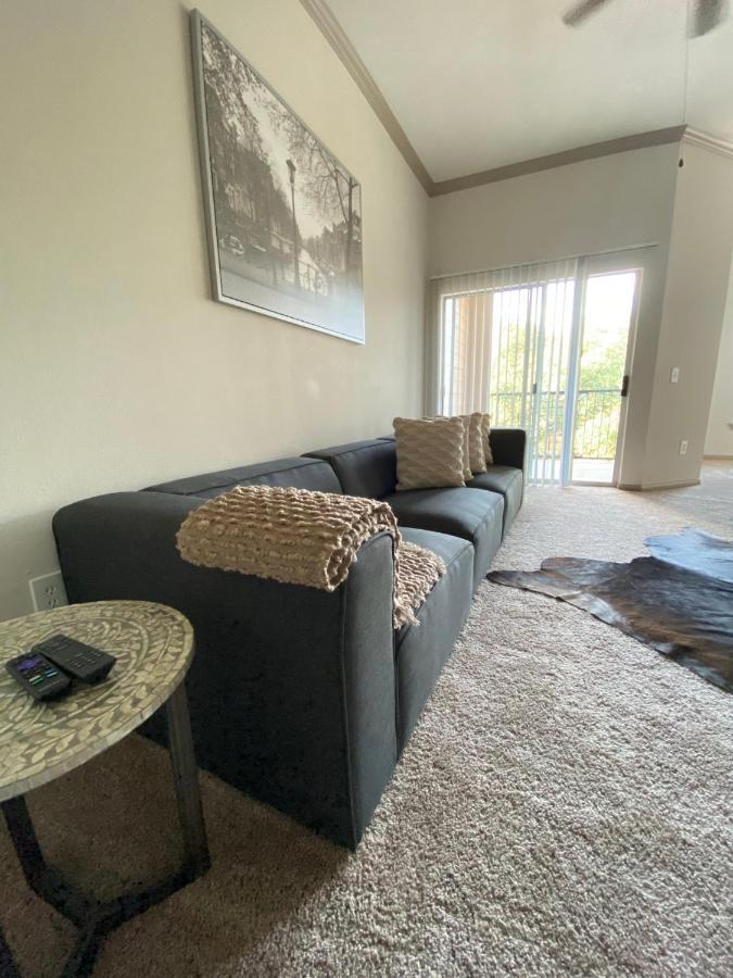 Spacious Galleria Cottage - Self Check In & Free Parking, 4 Beds 2 Bathrooms هيوستن المظهر الخارجي الصورة